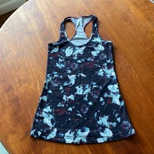 Lululemon Cool Racerback Tank Top Size 6